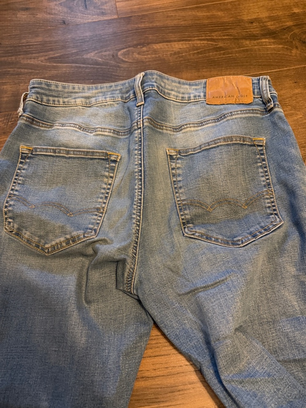 Men's Light Blue Straight-Leg AE jeans - Picture 5 of 6